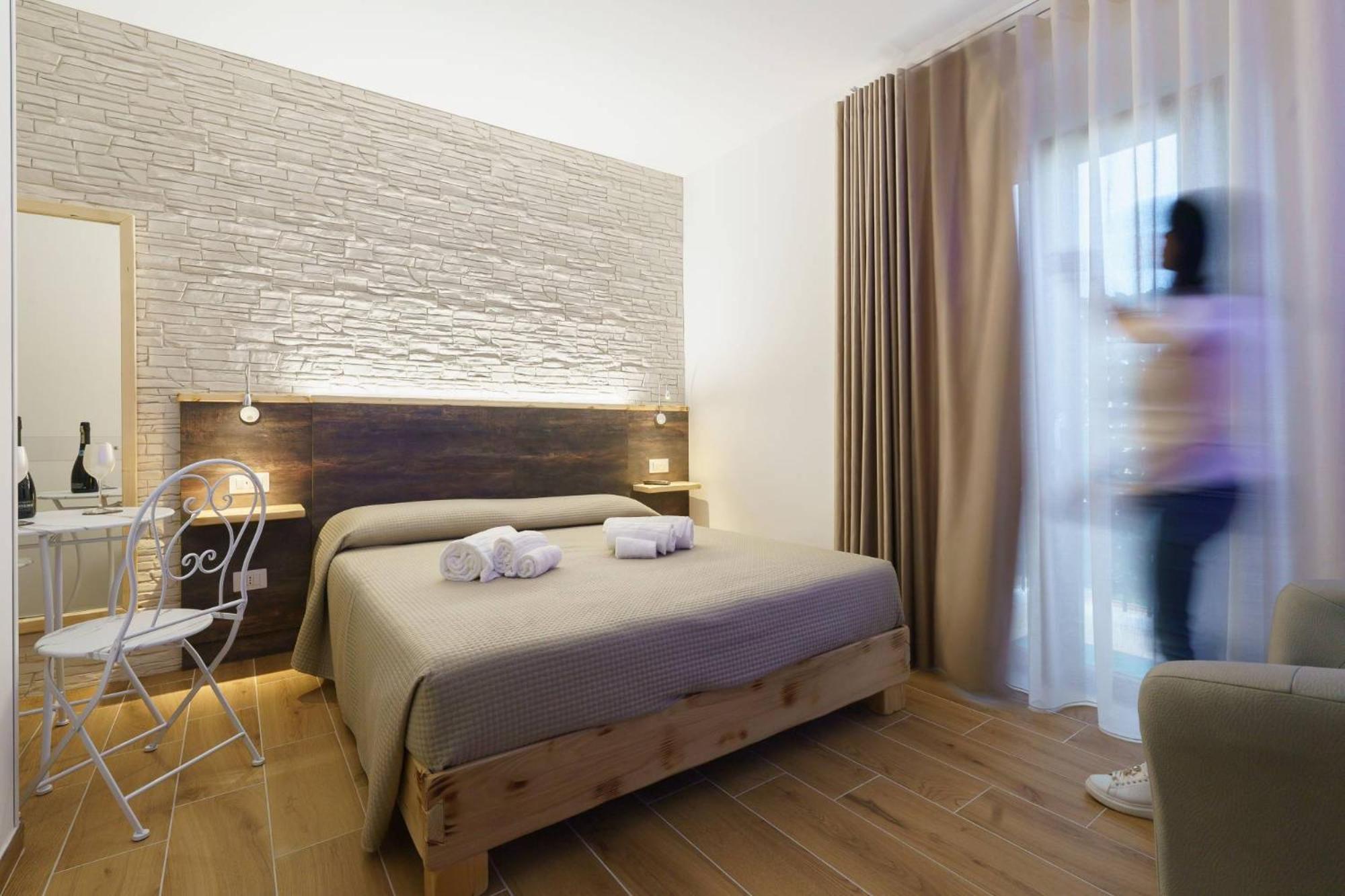 Chalet N5 Guest House Катандзаро Екстериор снимка