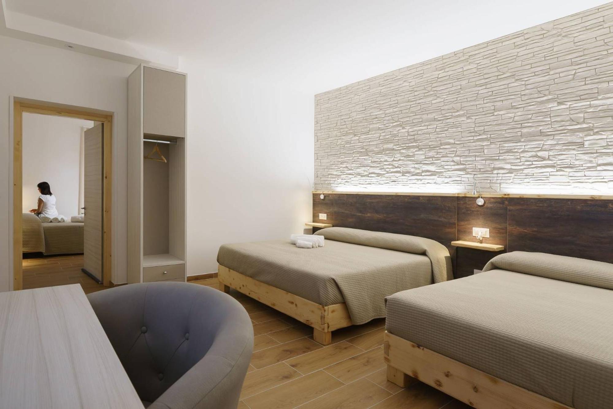 Chalet N5 Guest House Катандзаро Екстериор снимка